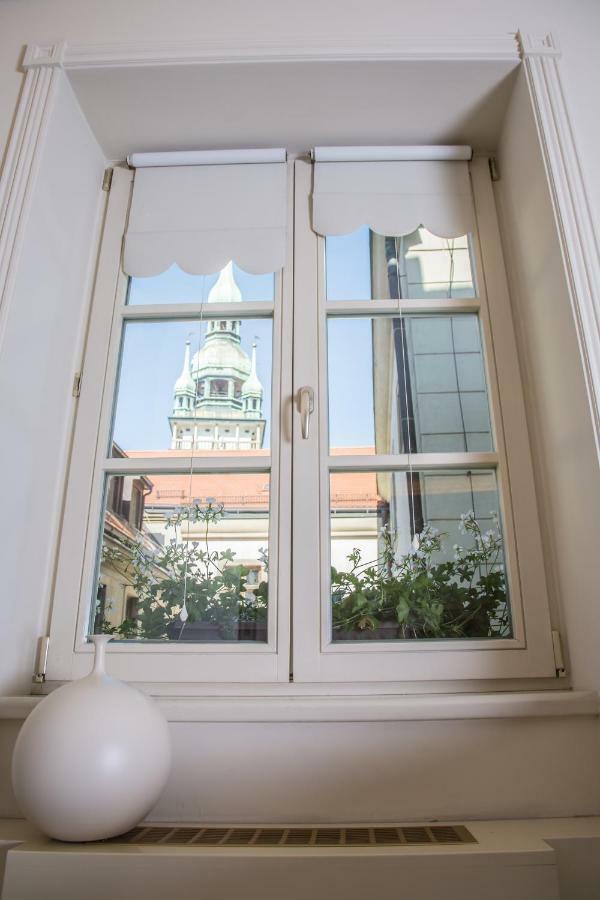 President Boutique Apartment II เบอร์โน ภายนอก รูปภาพ