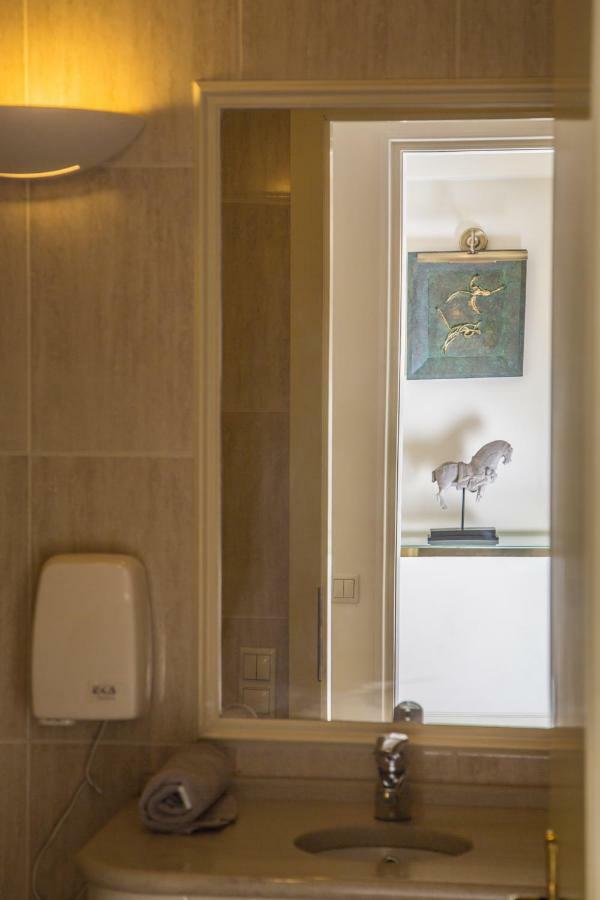 President Boutique Apartment II เบอร์โน ภายนอก รูปภาพ