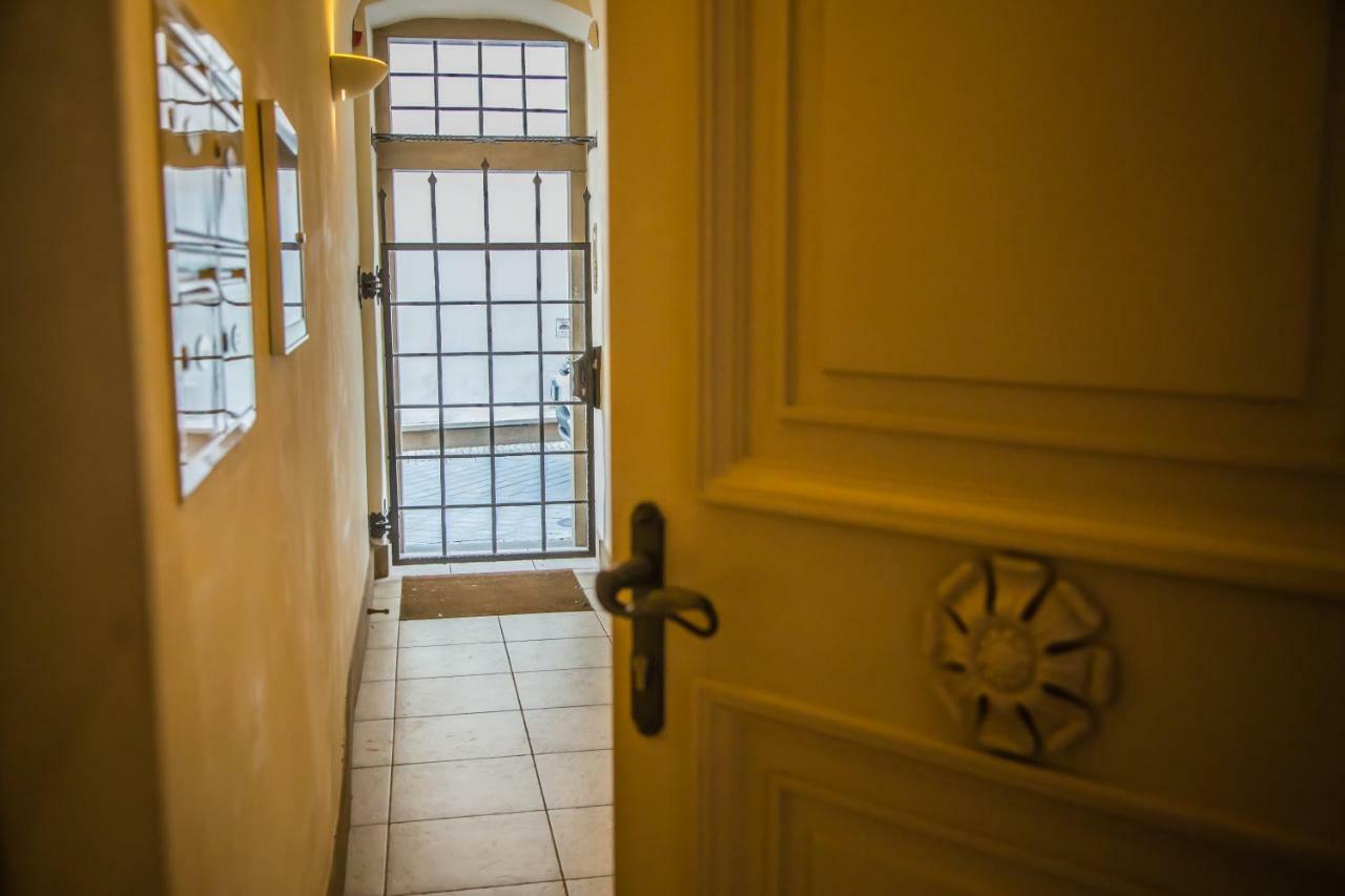 President Boutique Apartment II เบอร์โน ภายนอก รูปภาพ