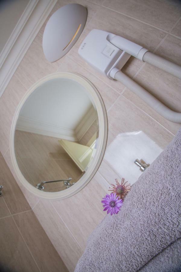 President Boutique Apartment II เบอร์โน ภายนอก รูปภาพ